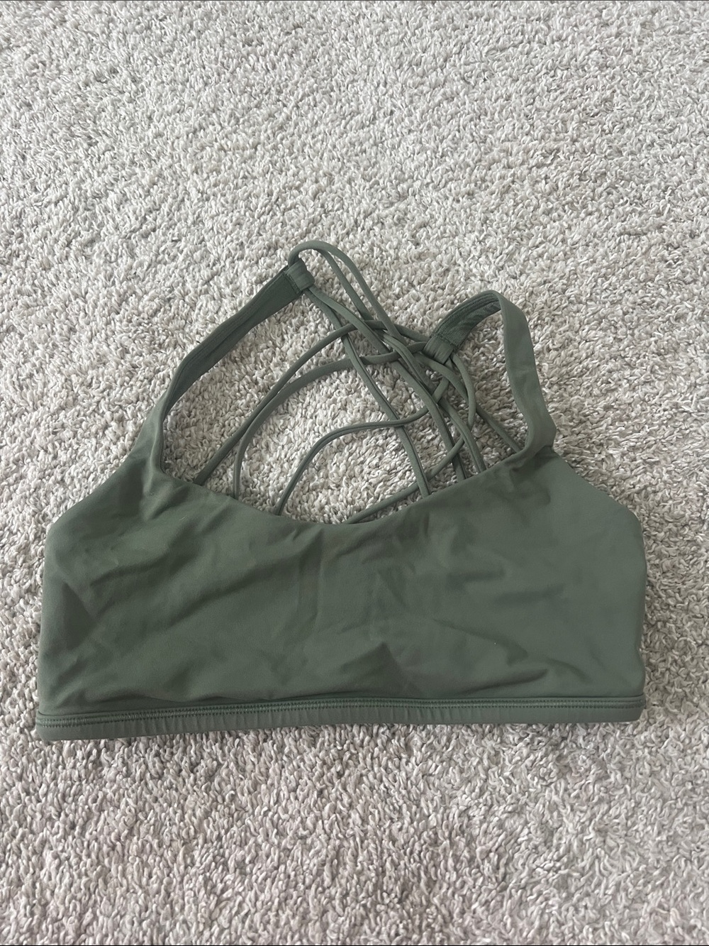 Lululemon sports bra